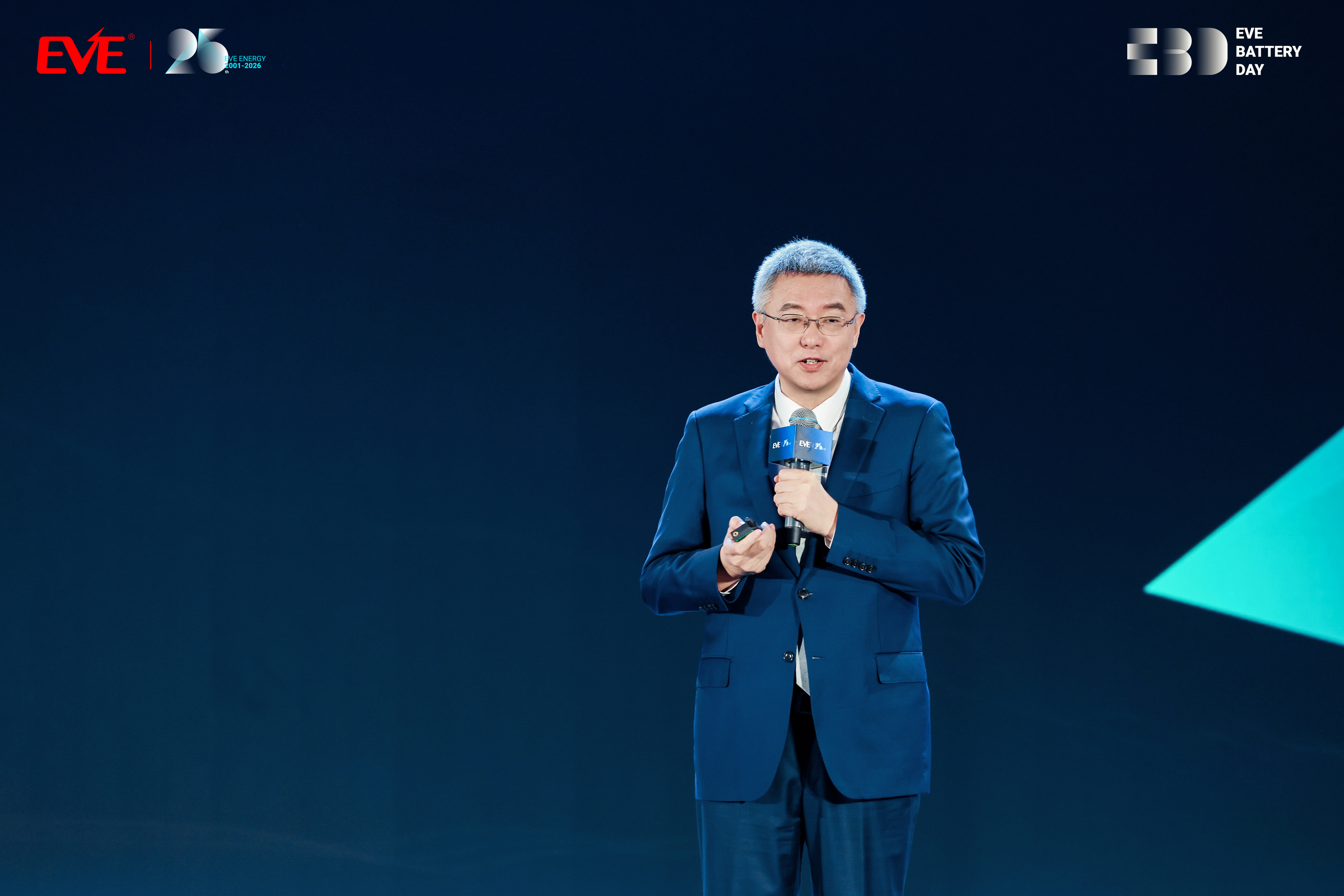 刘工 拷贝1.jpg