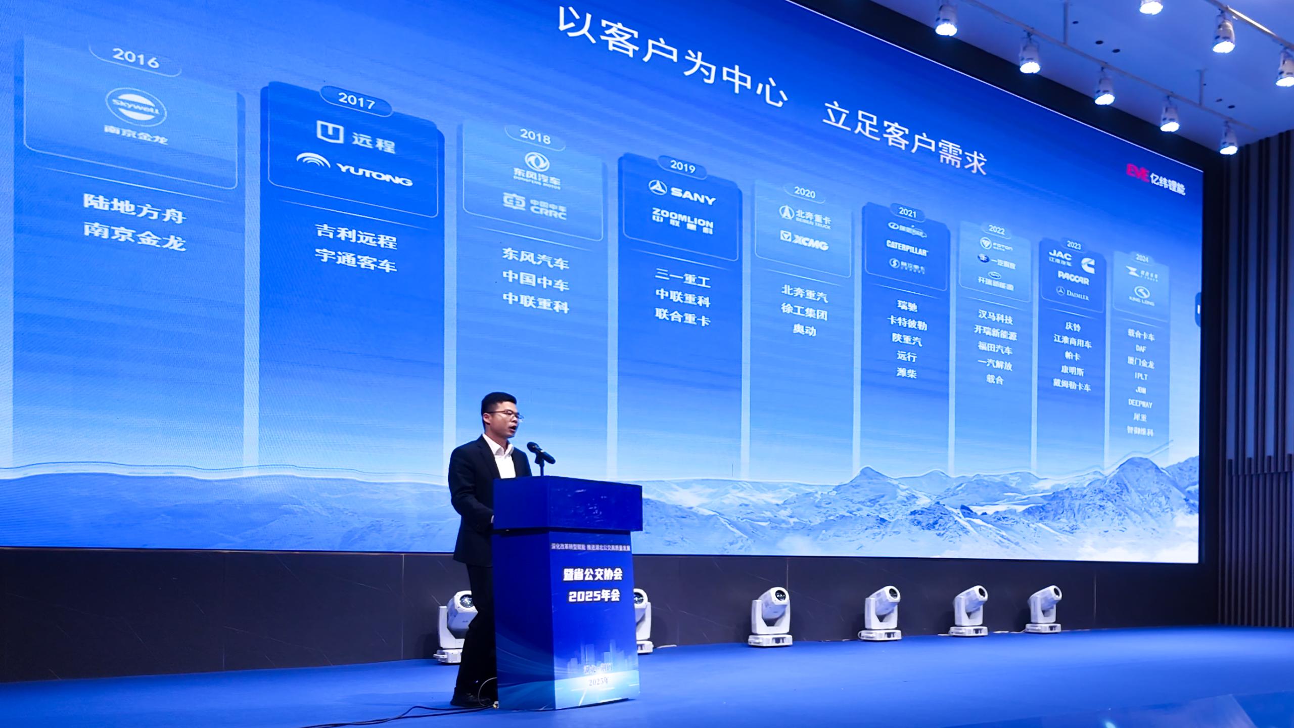 d834b1a26bcc38642e88fc880cc9e16c_compress.jpg